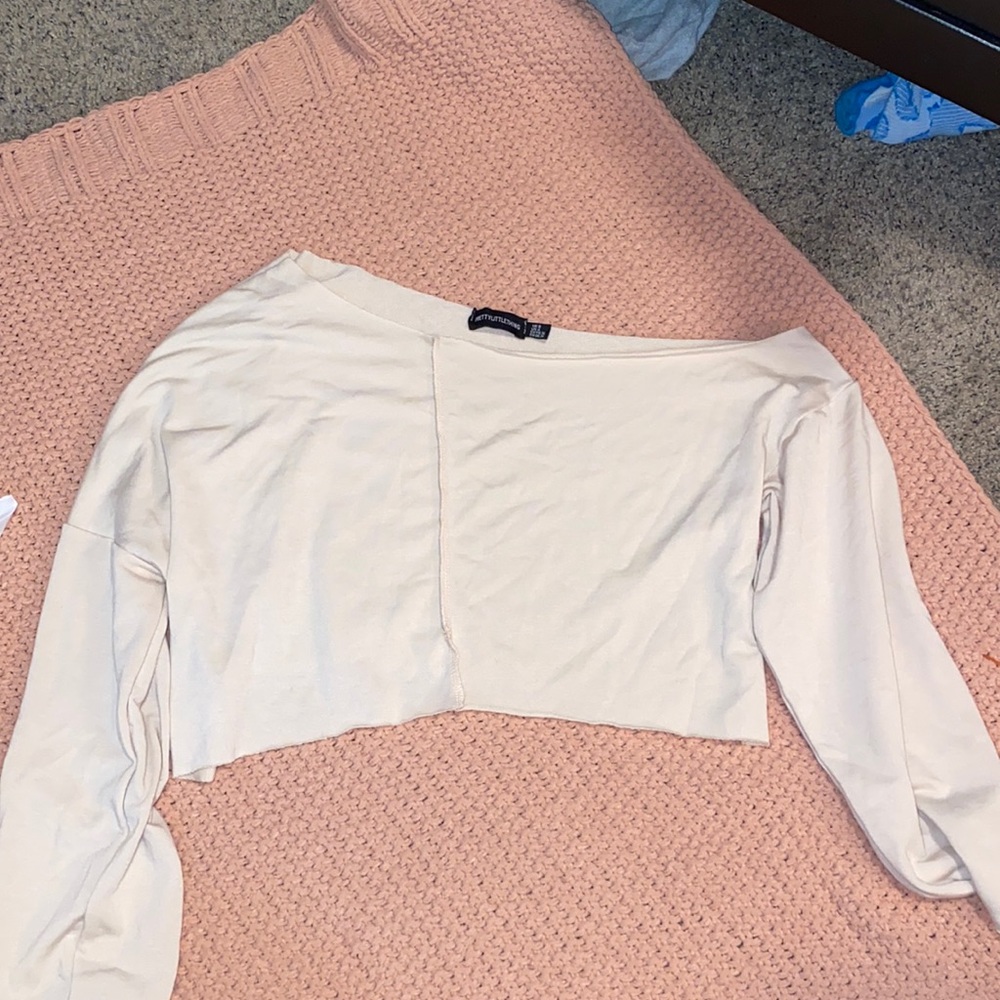 Long sleeve crop top